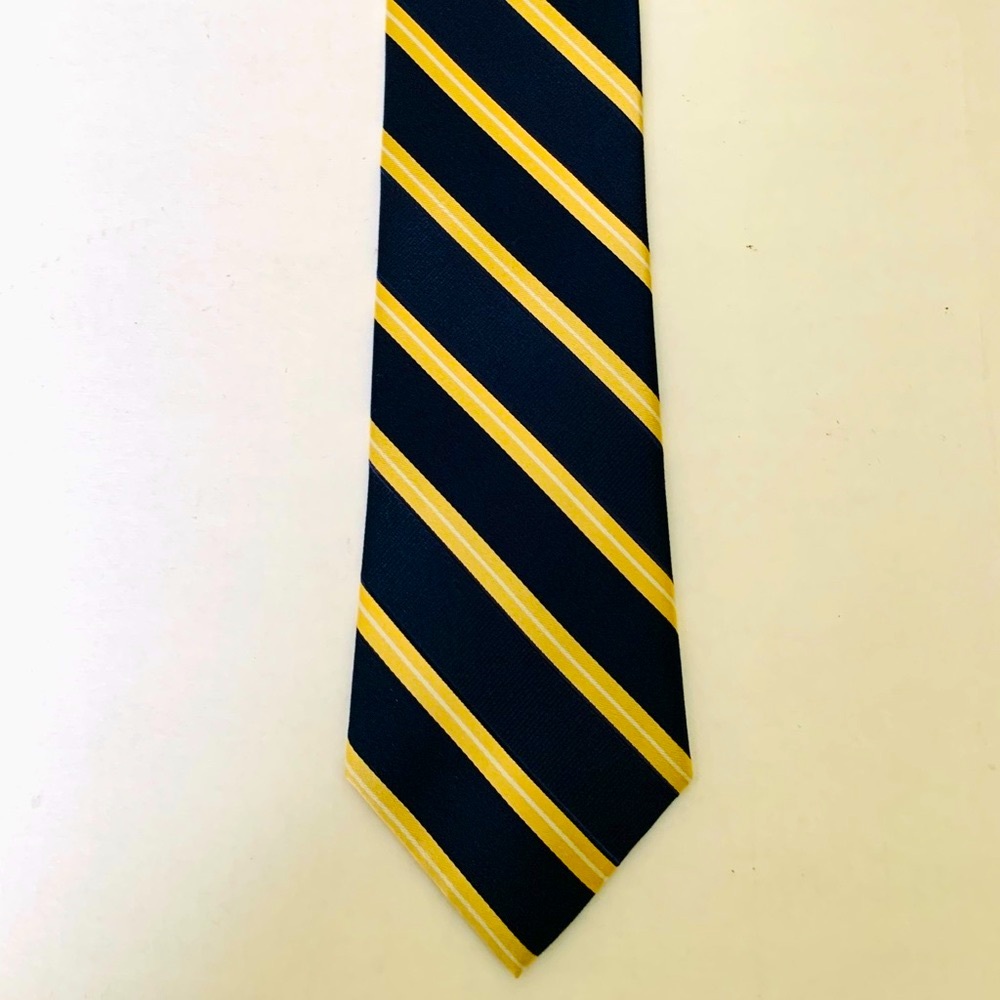 Tommy Hilfiger Men’s 100% silk neck tie navy blue with yellow diagonal stripes